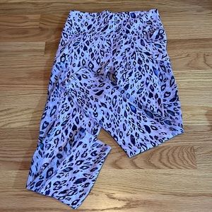 Fabletics Powerhold Leggings W/ POCKETS!